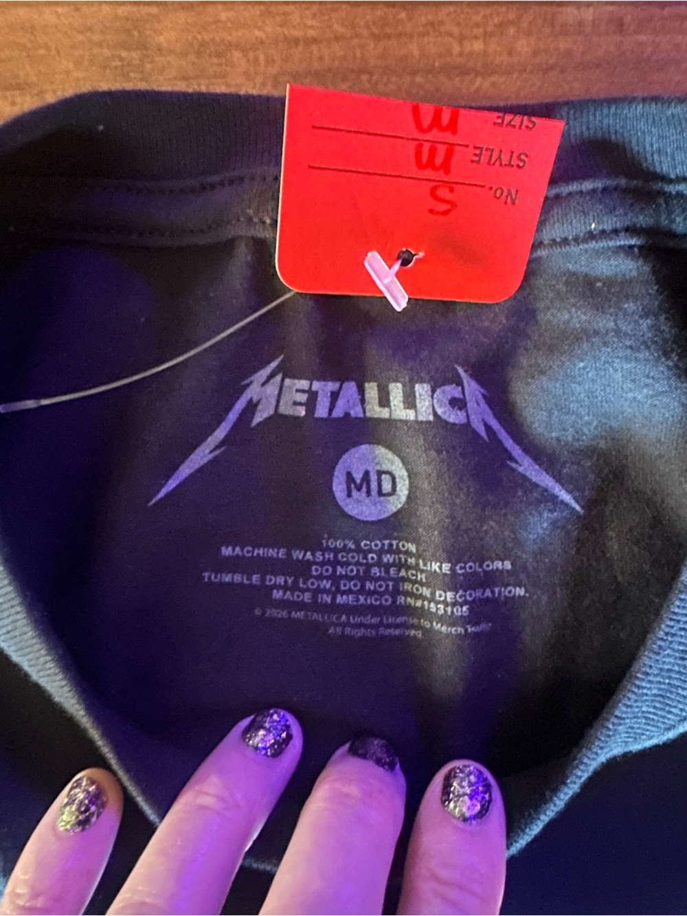 Hot Topic Black Metallica Snake Graphic Tee - Picture 5 of 6